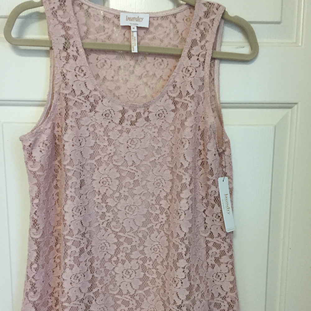 NWT Laundry Lined Rose Lace Top, Size M